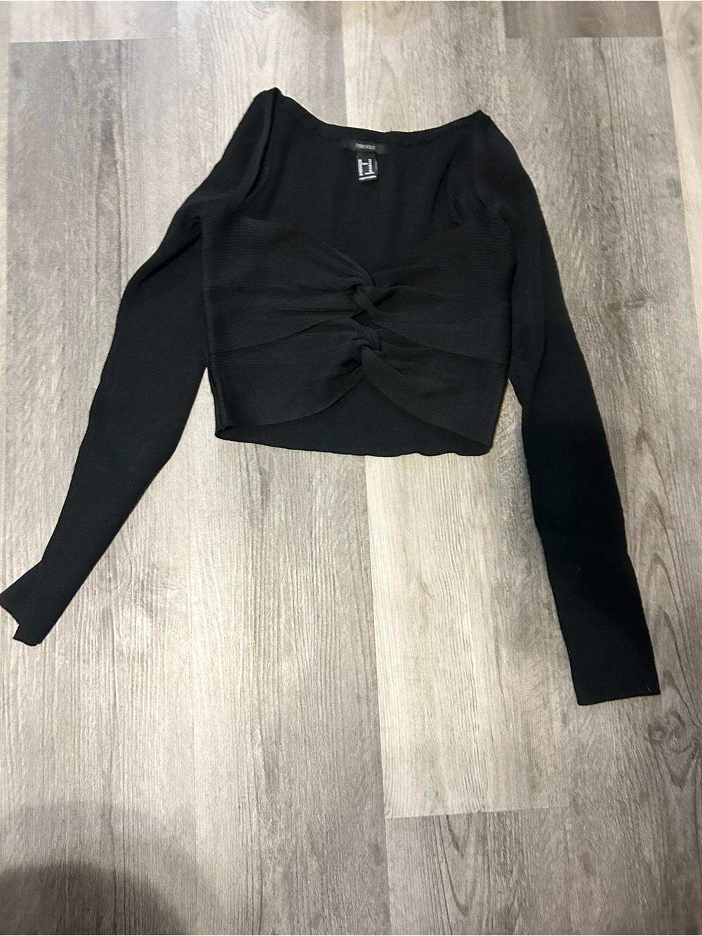 Forever 21 Black Ribbed Twist-Front Long Sleeve Crop Top